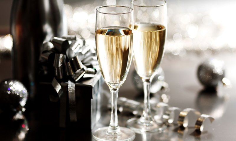 Обои новый год, вино, бокалы, рождество, шампанское, новогодние украшения, new year, wine, glasses, christmas, champagne, christmas decorations разрешение 1920x1200 Загрузить