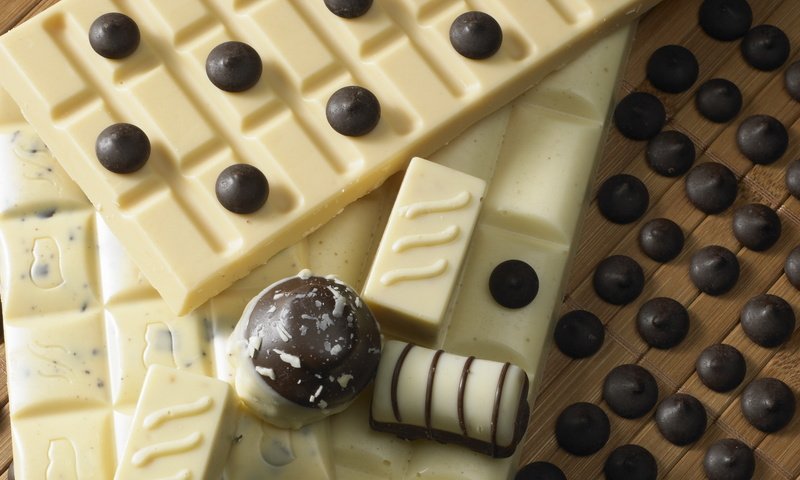 Обои конфеты, белый, шоколад, темный, шоколадка, candy, white, chocolate, dark разрешение 1920x1200 Загрузить