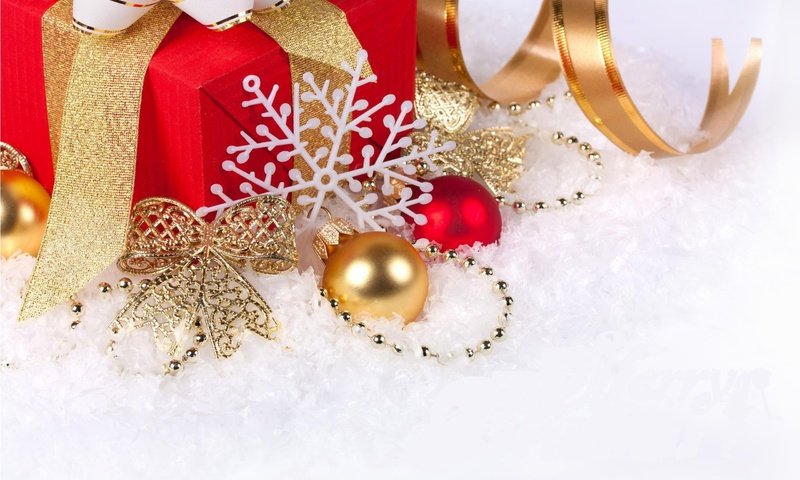 Обои рождество, снег, елочные игрушки, новый год, снежинка, шары, украшения, бантик, подарки, новогодние игрушки, лента, новогодний шар, подарок, праздник, christmas, snow, christmas decorations, new year, snowflake, balls, decoration, bow, gifts, christmas toys, tape, christmas ball, gift, holiday разрешение 2560x1600 Загрузить