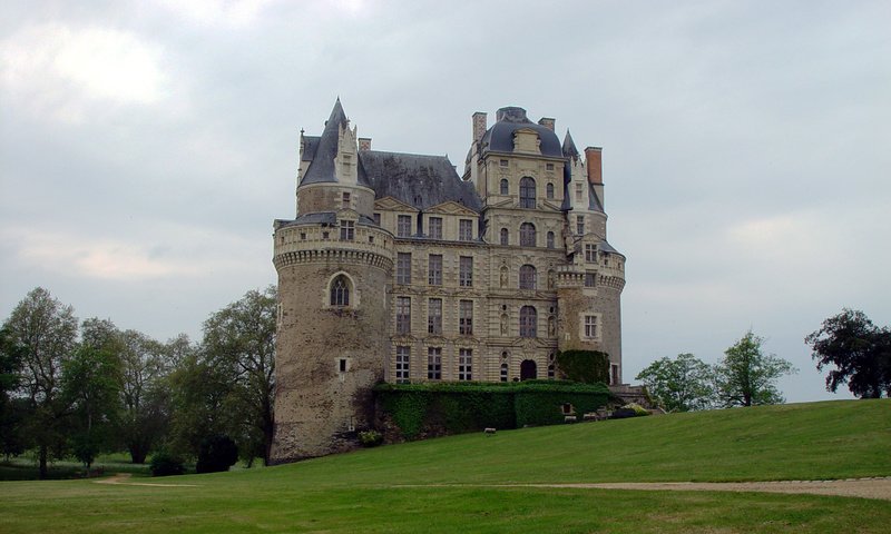 Обои замок, англия, замок бриссак, castle, england, brissac castle разрешение 2560x1584 Загрузить