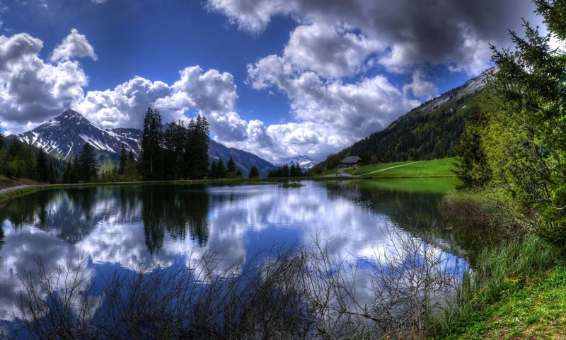 Обои небо, облака, деревья, озеро, горы, отражение, франция, альпы, the sky, clouds, trees, lake, mountains, reflection, france, alps разрешение 4444x2500 Загрузить