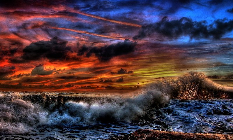 Обои волны, закат, тучи, море, гроза, шторм, wave, sunset, clouds, sea, the storm, storm разрешение 1920x1080 Загрузить