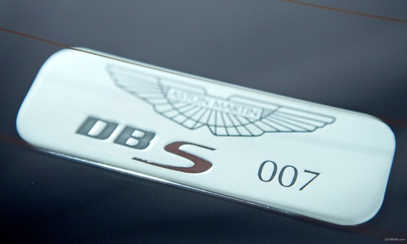 Обои астон мартин, дбс, aston martin, dbs разрешение 1920x1200 Загрузить