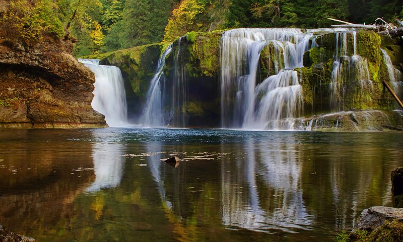 Обои озеро, лес, водопад, осень, каскад, lake, forest, waterfall, autumn, cascade разрешение 1920x1200 Загрузить