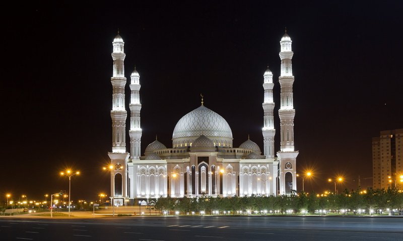 Обои город, мечеть, казахстан, астана, соборная мечеть _хазрет султан_, the city, mosque, kazakhstan, astana, mosque hazret sultan разрешение 2560x1600 Загрузить