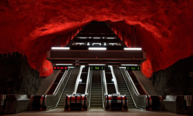 Обои лестница, эскалатор, швеция, стокгольм, швеции, стокгольмский метрополитен, stockholms tunnelbana, ladder, escalator, sweden, stockholm, the stockholm metro разрешение 2880x1800 Загрузить