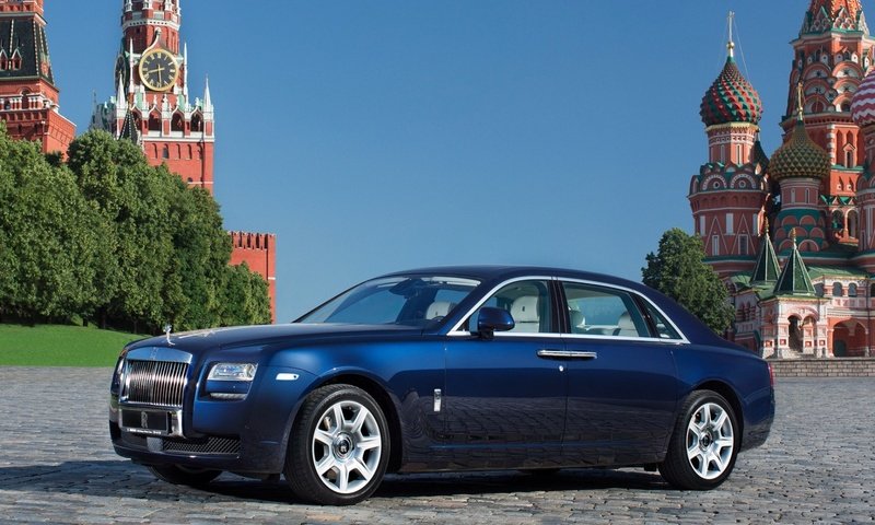 Обои гост, небо, rolls-royce.ghost, синий, extended wheelbase, собор василия блаженного, кремль, лимузин, спасская башня, красная площадь, передок, роллс-ройс, gost, the sky, blue, st. basil's cathedral, the kremlin, limousine, spasskaya tower, red square, the front, rolls-royce разрешение 1920x1200 Загрузить