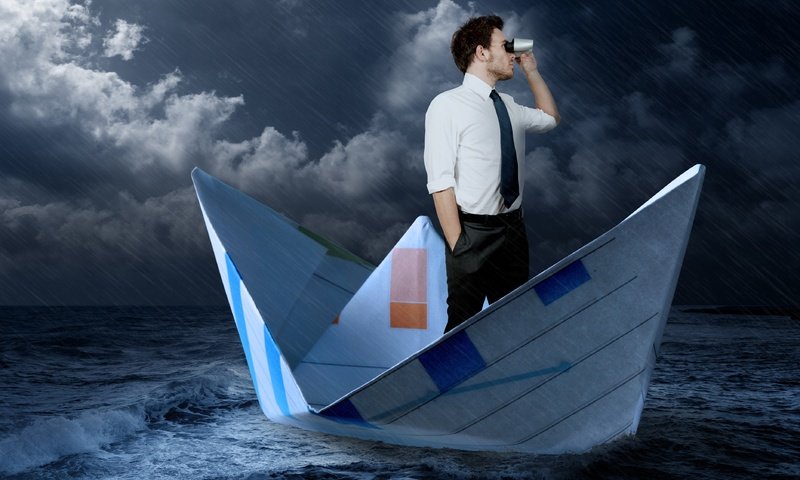Обои море, дождь, мужчина, шторм, галстук, кораблик, бинокль, sea, rain, male, storm, tie, boat, binoculars разрешение 3740x2502 Загрузить
