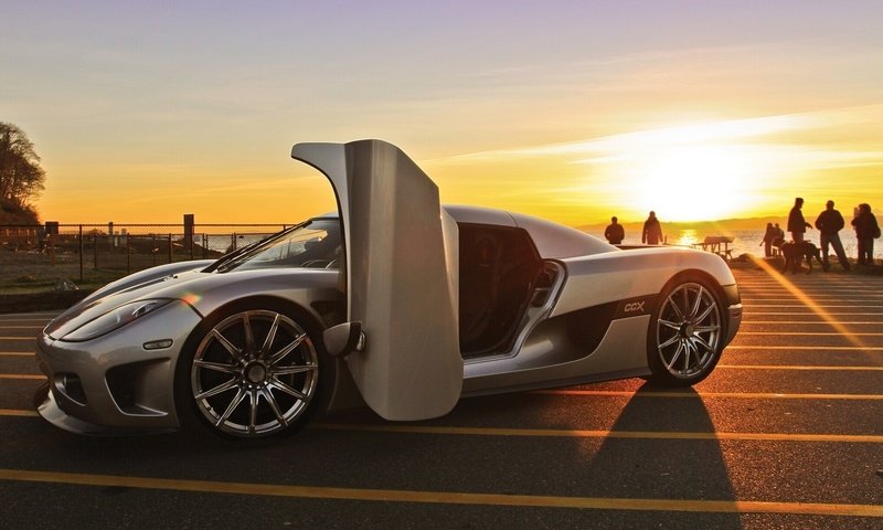 Обои закат, асфальт, koenigsegg ccx, sunset, asphalt разрешение 1920x1200 Загрузить