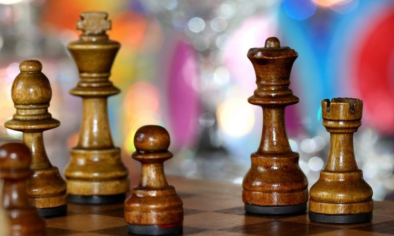 Обои макро, шахматы, доска, фигуры, игра, шахматная доска, macro, chess, board, figure, the game, chess board разрешение 1920x1200 Загрузить