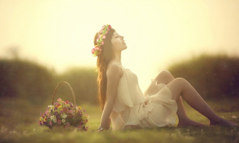 Обои цветы, девушка, настроение, flowers, girl, mood разрешение 1928x1080 Загрузить