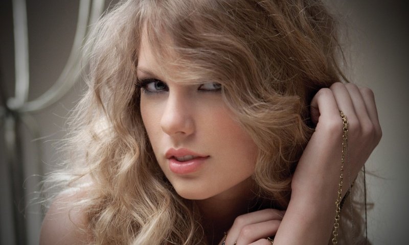 Обои блондинка, взгляд, лицо, певица, тейлор свифт, blonde, look, face, singer, taylor swift разрешение 1920x1200 Загрузить