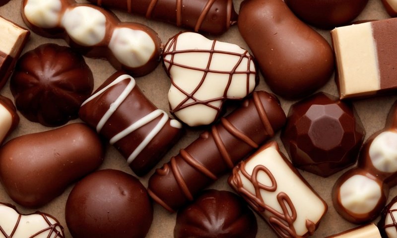 Обои конфеты, белый, шоколад, сладкое, темный, молочный, candy, white, chocolate, sweet, dark, milk разрешение 2560x1600 Загрузить