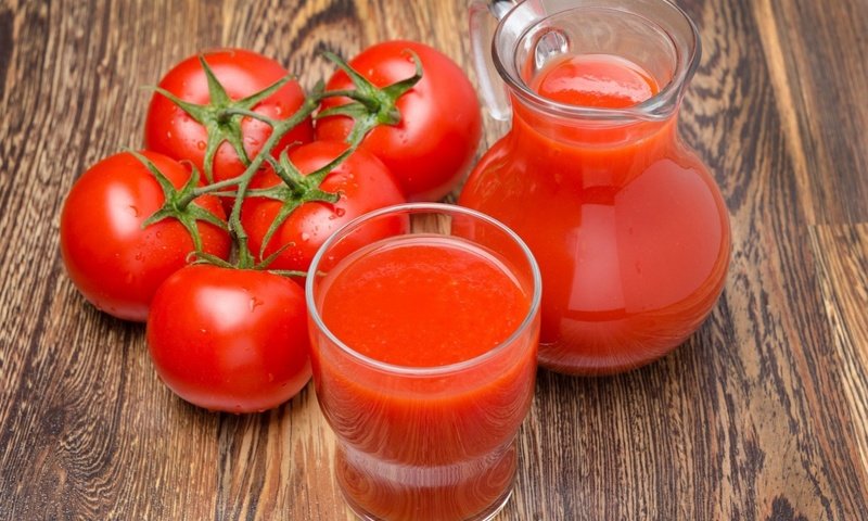 Обои стол, овощи, помидоры, томаты, сок, table, vegetables, tomatoes, juice разрешение 1920x1271 Загрузить