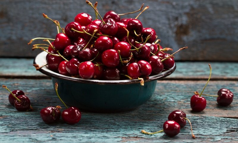 Обои черешня, спелая, ягоды, вишня, сочная, миска, cherry, ripe, berries, juicy, bowl разрешение 2880x1920 Загрузить