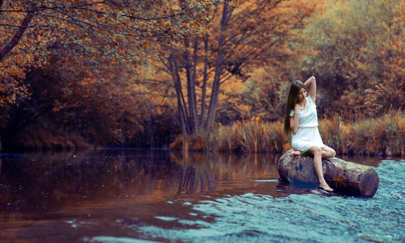 Обои река, природа, девушка, шатенка, river, nature, girl, brown hair разрешение 2560x1600 Загрузить