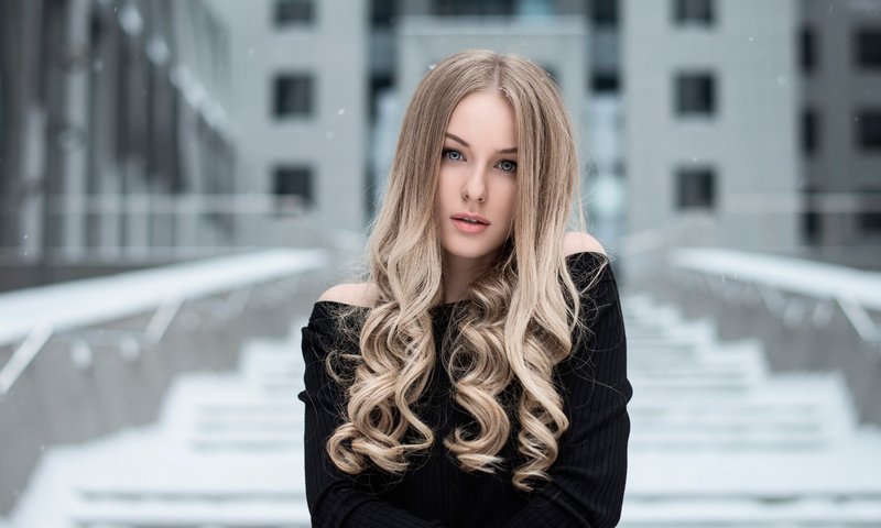 Обои снег, девушка, блондинка, портрет, взгляд, модель, winter wonders, snow, girl, blonde, portrait, look, model разрешение 2048x1366 Загрузить