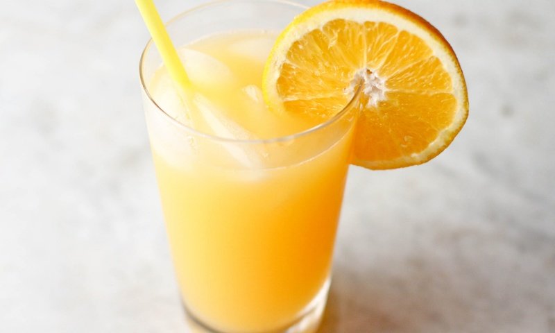 Обои напиток, апельсин, коктейль, стакан, трубочка, харви уоллбангер, drink, orange, cocktail, glass, tube, harvey wallbanger разрешение 2560x1600 Загрузить