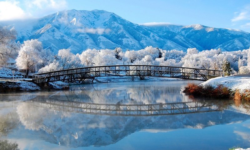 Обои зима, гора, мост, речка, winter, mountain, bridge, river разрешение 1920x1080 Загрузить