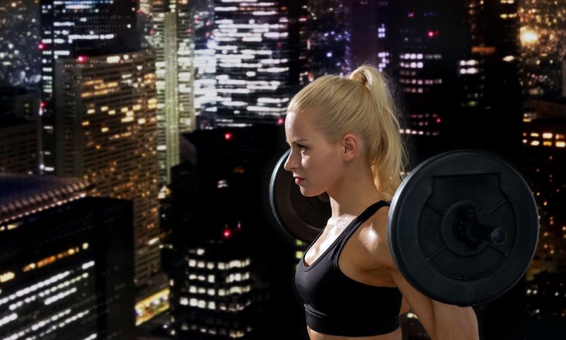 Обои девушка, города, фитнес, тренировки, girl, city, fitness, workout разрешение 2880x2195 Загрузить