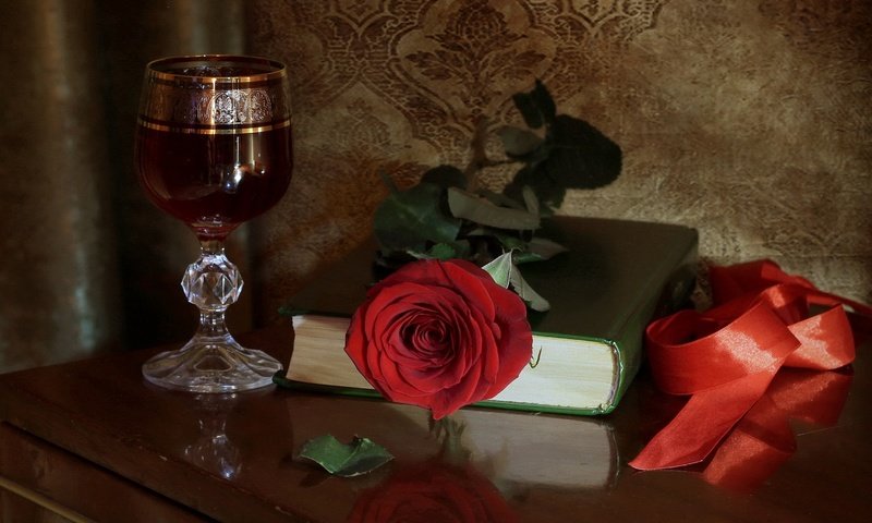 Обои роза, бокал, вино, лента, книга, rose, glass, wine, tape, book разрешение 1920x1247 Загрузить