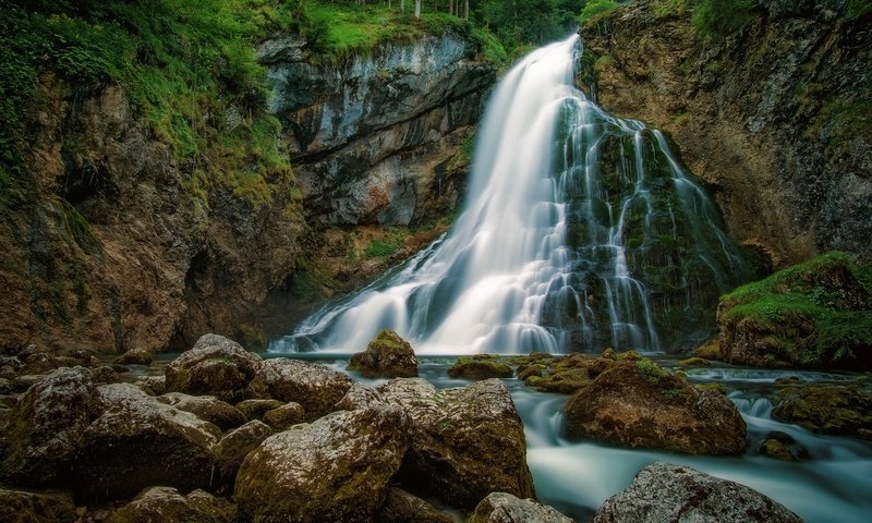 Обои вода, камни, водопад, поток, мох, water, stones, waterfall, stream, moss разрешение 2048x1280 Загрузить