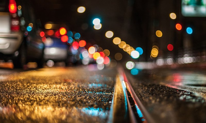 Обои дорога, ночь, огни, макро, дождь, боке, road, night, lights, macro, rain, bokeh разрешение 1920x1200 Загрузить