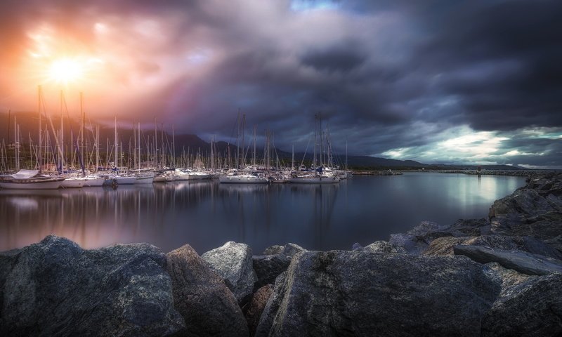 Обои закат, море, лодки, корсика, sunset, sea, boats, corsica разрешение 2048x1367 Загрузить