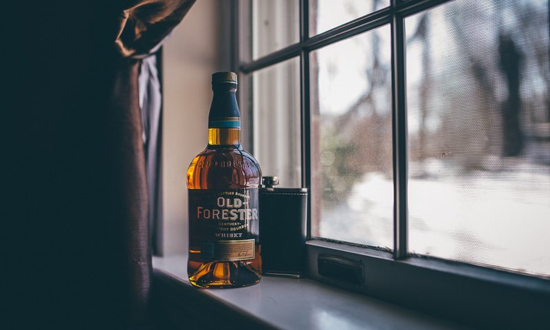 Обои фон, окно, бутылка, виски, old forester, background, window, bottle, whiskey разрешение 2048x1367 Загрузить