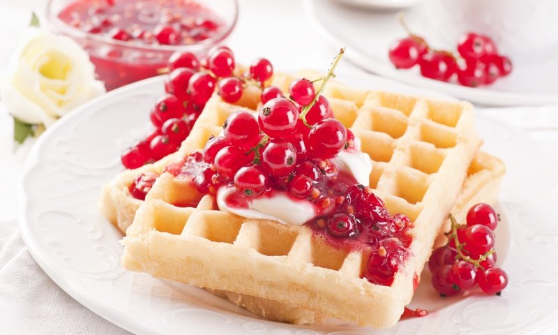 Обои крем для торта, десерт, смородина, вафли, cream cake, dessert, currants, waffles разрешение 5140x3415 Загрузить