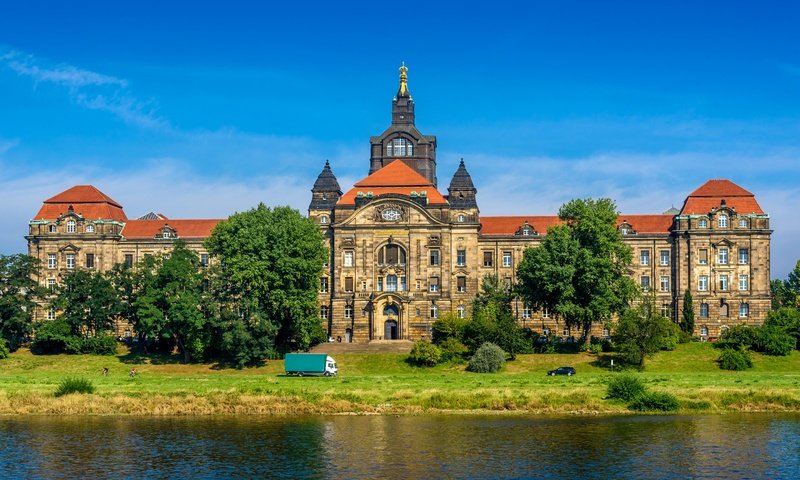 Обои архитектура, здание, германия, дрезден, architecture, the building, germany, dresden разрешение 2880x1923 Загрузить