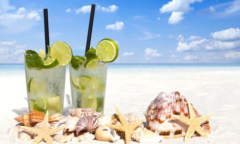 Обои море, пляж, ракушки, лайм, коктейль, водопой, мохито, seashells, sea, beach, shell, lime, cocktail, drink, mojito разрешение 5616x3744 Загрузить