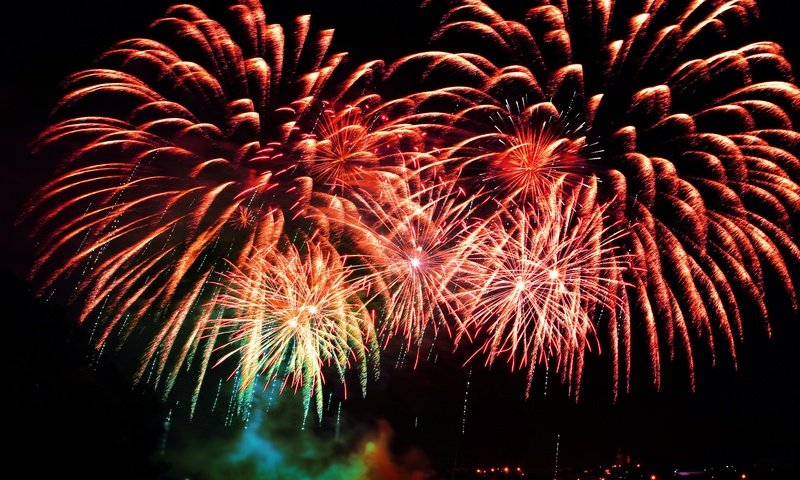 Обои новый год, салют, фейерверк, встреча нового года, ноч, довольная, красочная, феерверк, 2017, holiday celebration, new year, salute, fireworks, night, happy, colorful разрешение 5002x3456 Загрузить