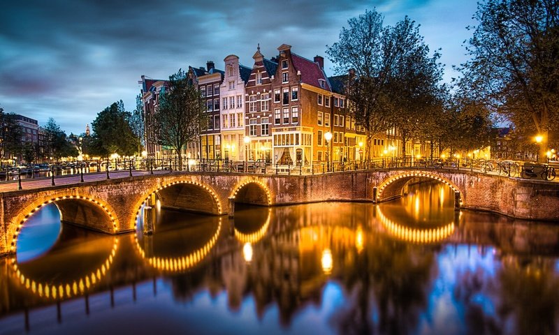 Обои ночь, огни, мост, нидерланды, амстердам, голландия, night, lights, bridge, netherlands, amsterdam, holland разрешение 1920x1200 Загрузить