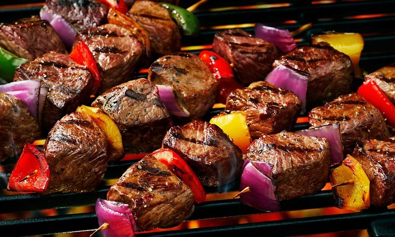 Обои овощи, мясо, шашлык, vegetables, meat, kebab разрешение 1920x1280 Загрузить