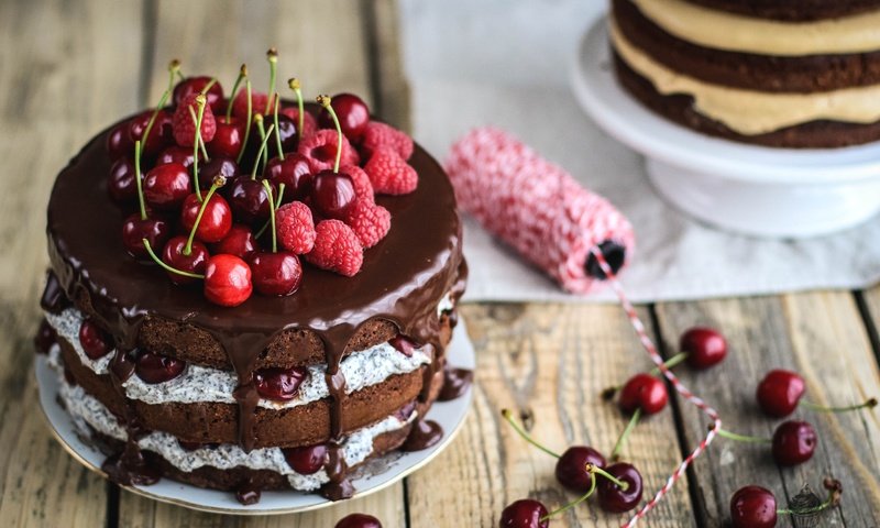 Обои малина, ягоды, вишня, торт, шоколадный, крем, raspberry, berries, cherry, cake, chocolate, cream разрешение 3000x2000 Загрузить