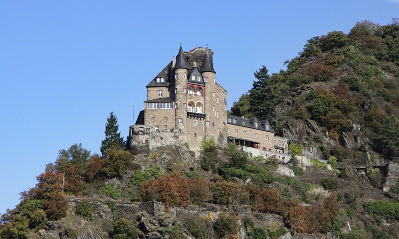 Обои пейзаж, замок, германия, castle katz, замок катц, санкт-гоарсхаузен, st. goarshausen, burg katz, катц, landscape, castle, germany, saint goarshausen разрешение 4730x2660 Загрузить