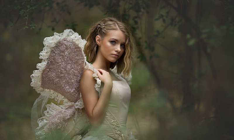 Обои природа, девушка, блондинка, взгляд, бабочка, крылья, волосы, nature, girl, blonde, look, butterfly, wings, hair разрешение 2048x1365 Загрузить