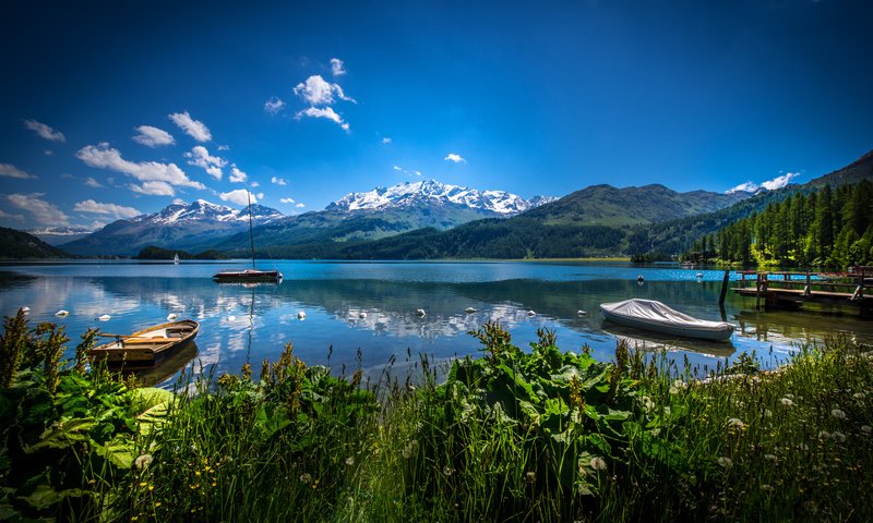 Обои небо, облака, озеро, горы, швейцария, лодки, альпы, the sky, clouds, lake, mountains, switzerland, boats, alps разрешение 6016x4016 Загрузить