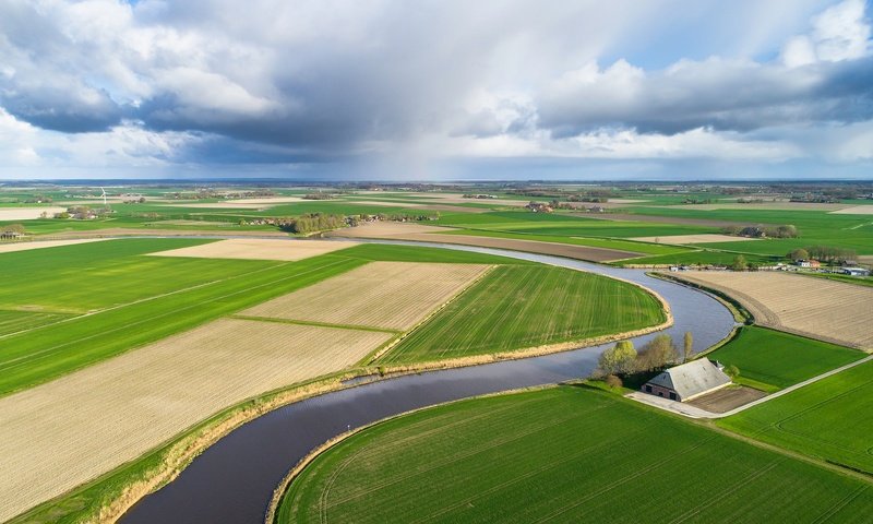 Обои небо, облака, река, природа, долина, the sky, clouds, river, nature, valley разрешение 2048x1217 Загрузить