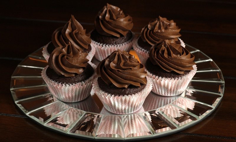 Обои шоколад, сладкое, десерт, кексы, капкейк, крем, капкейки, chocolate, sweet, dessert, cupcakes, cupcake, cream разрешение 2881x1920 Загрузить