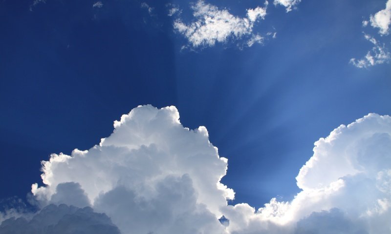 Обои небо, облака, небеса, атмосфера, солнечно, солнечный свет, the sky, clouds, heaven, the atmosphere, sunny, sunlight разрешение 4752x3168 Загрузить