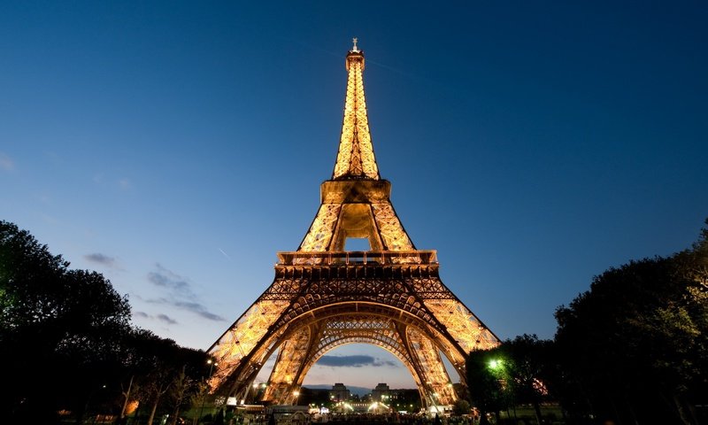Обои ночь, огни, париж, франция, эйфелева башня, night, lights, paris, france, eiffel tower разрешение 2560x1703 Загрузить