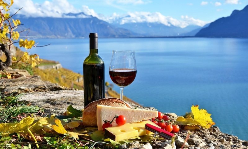 Обои фон, сыр, хлеб, вино, background, cheese, bread, wine разрешение 1920x1250 Загрузить