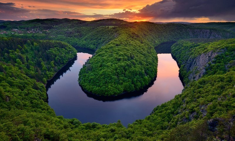 Обои озеро, река, природа, лес, закат, пейзаж, холм, lake, river, nature, forest, sunset, landscape, hill разрешение 1920x1200 Загрузить