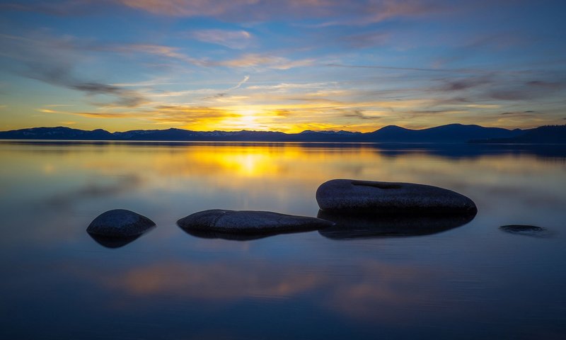 Обои озеро, камни, закат, пейзаж, lake, stones, sunset, landscape разрешение 1920x1200 Загрузить