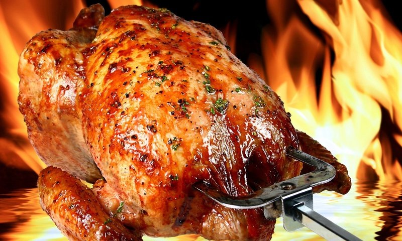 Обои огонь, мясо, курица, запеченная, гриль, корочка, fire, meat, chicken, baked, grill, crust разрешение 1920x1258 Загрузить