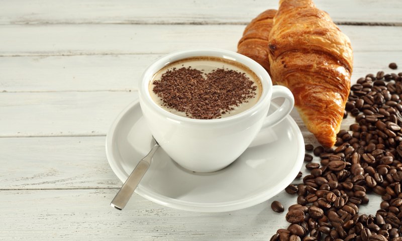 Обои кофе, блюдце, чашка, кофейные зерна, круассан, круассаны, coffee, saucer, cup, coffee beans, croissant, croissants разрешение 5616x3744 Загрузить