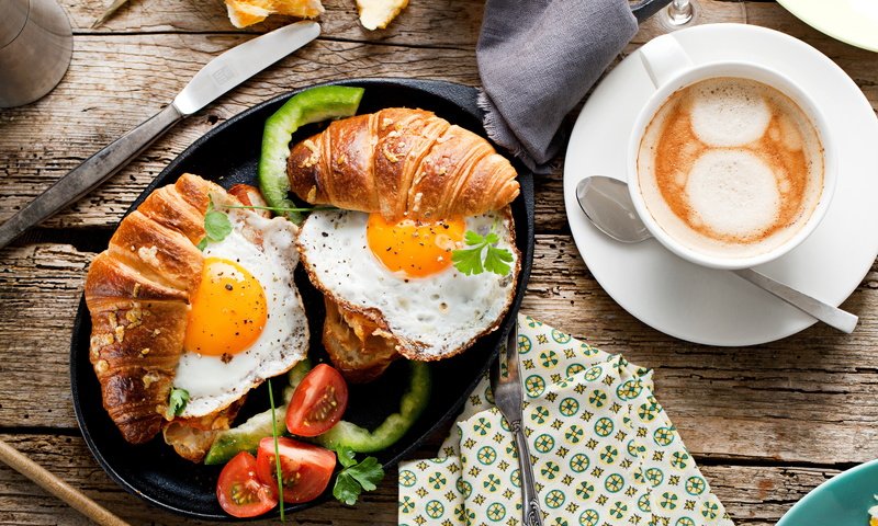 Обои кофе, завтрак, помидор, ложка, круассаны, яичница, coffee, breakfast, tomato, spoon, croissants, scrambled eggs разрешение 7000x4667 Загрузить