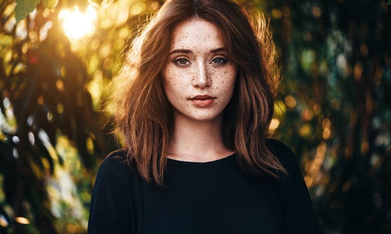 Обои девушка, взгляд, волосы, лицо, веснушки, felix barjou, girl, look, hair, face, freckles разрешение 2048x1366 Загрузить